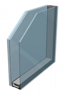 toplotno in zvočno izolacijsko steklo za okna